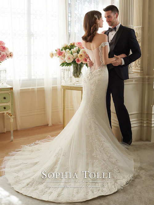 Sophia Tolli 2016 Wedding Dress Y11634 LORAINA