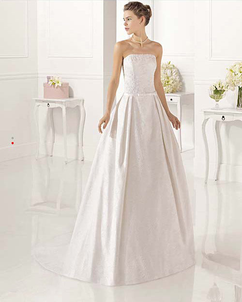 Simple and elegant strapless wedding gown from Rosa Clara