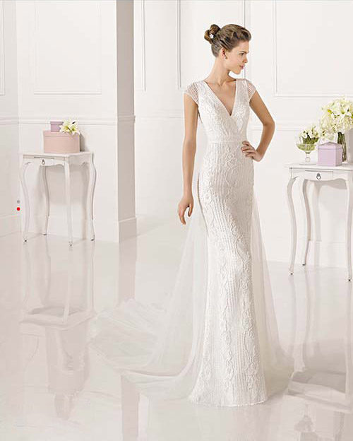 From Barcelona, Spain fashion and luxury get together to create a collection for the most demanding brides. The Adriana Alier wedding gowns from Rosa Clara have a style to satisfy all body types. Elegant bridal gowns that flatter and fit.