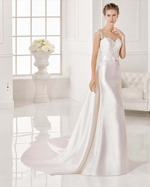 From Barcelona, Spain fashion and luxury get together to create a collection for the most demanding brides. The Adriana Alier wedding gowns from Rosa Clara have a style to satisfy all body types. Elegant bridal gowns that flatter and fit.