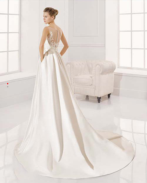 Fashion and luxury get together to create a collection for the most demanding brides. The Adriana Alier wedding gowns from Rosa Clara have a style to satisfy all body types. Elegant bridal gowns that flatter and fit.