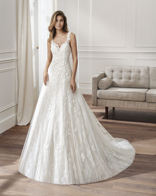 Wedding Gown - Sleeveless, low cut back