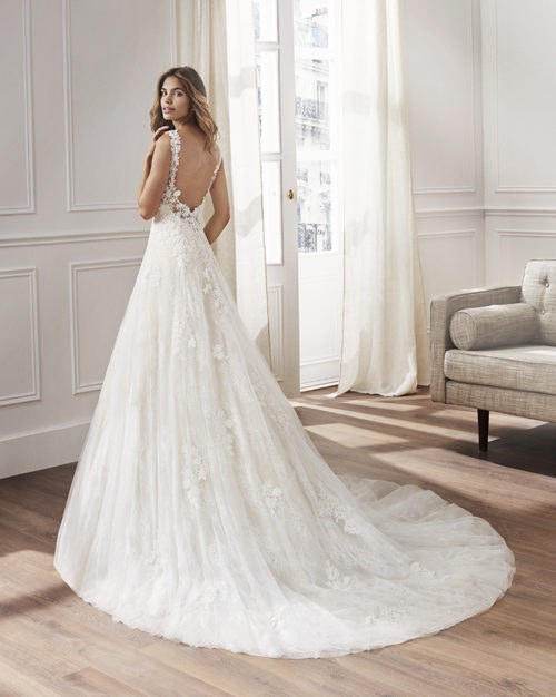 Wedding Gown - Sleeveless, low cut back